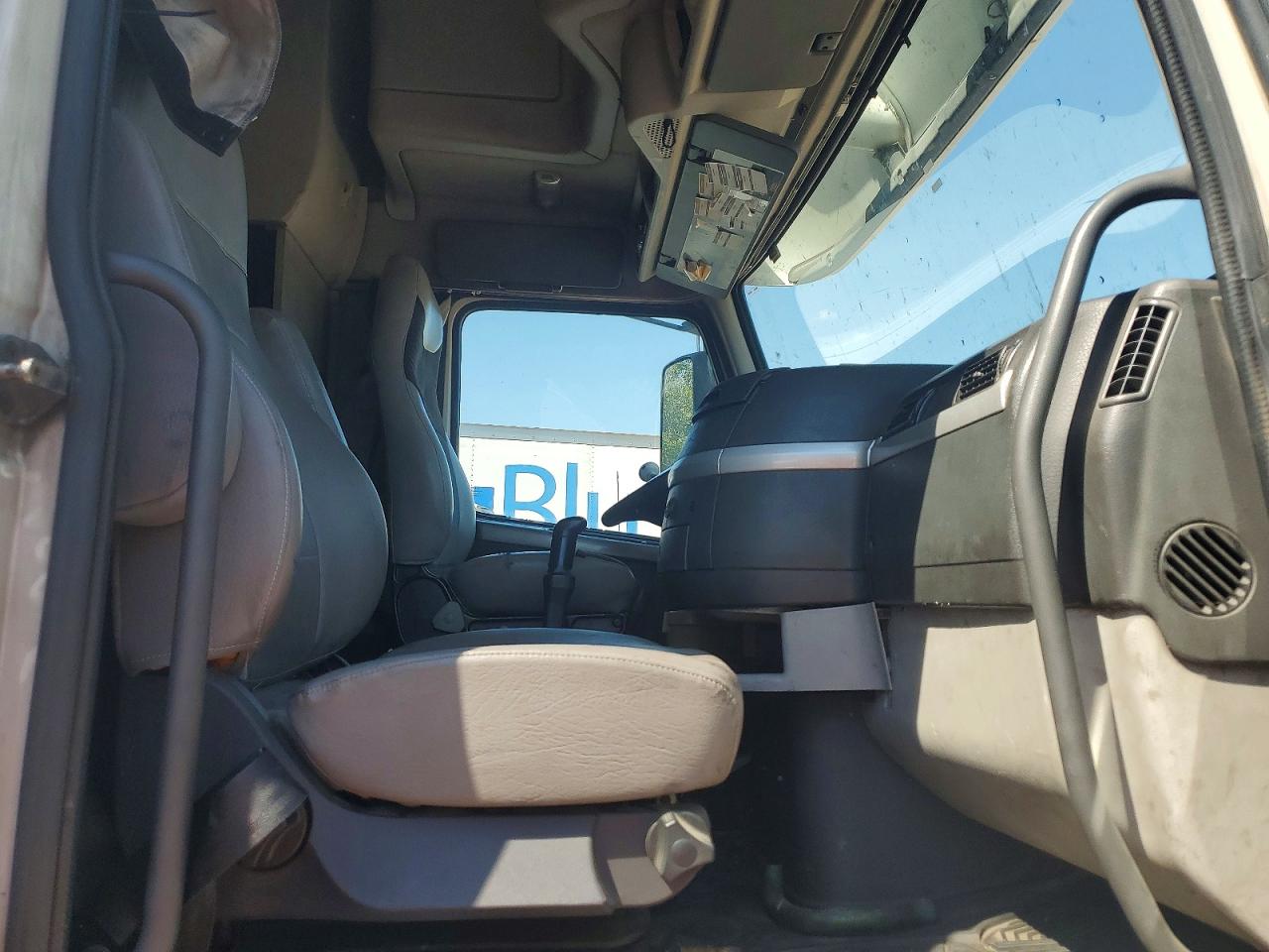 2007 VOLV VN