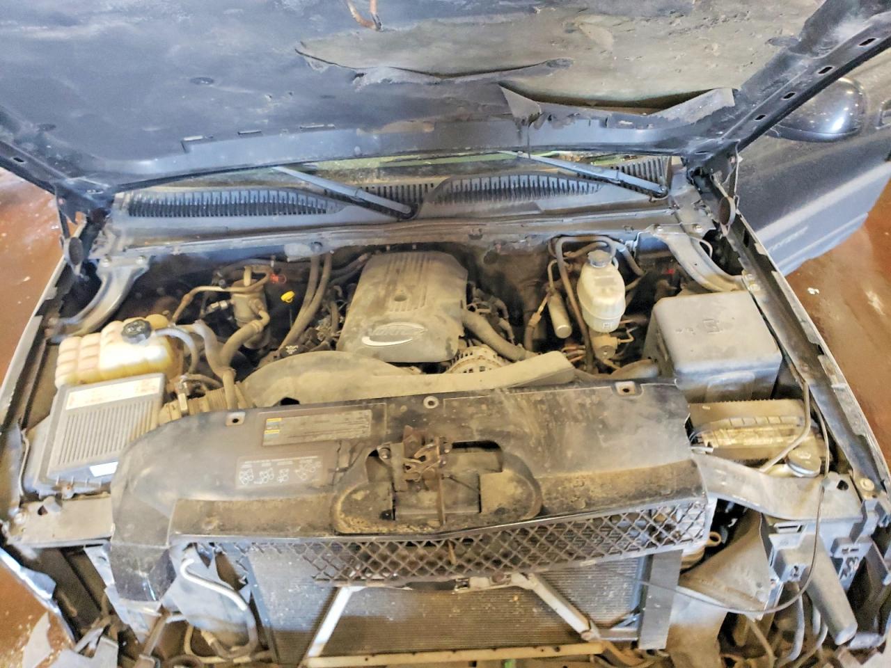 2004 CHEVROLET AVALANCHE