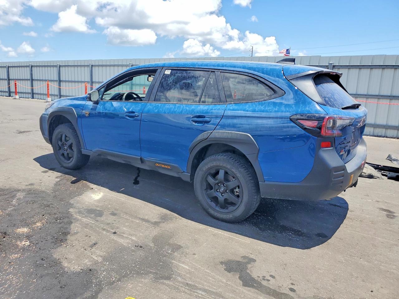 2025 SUBARU LEGACY