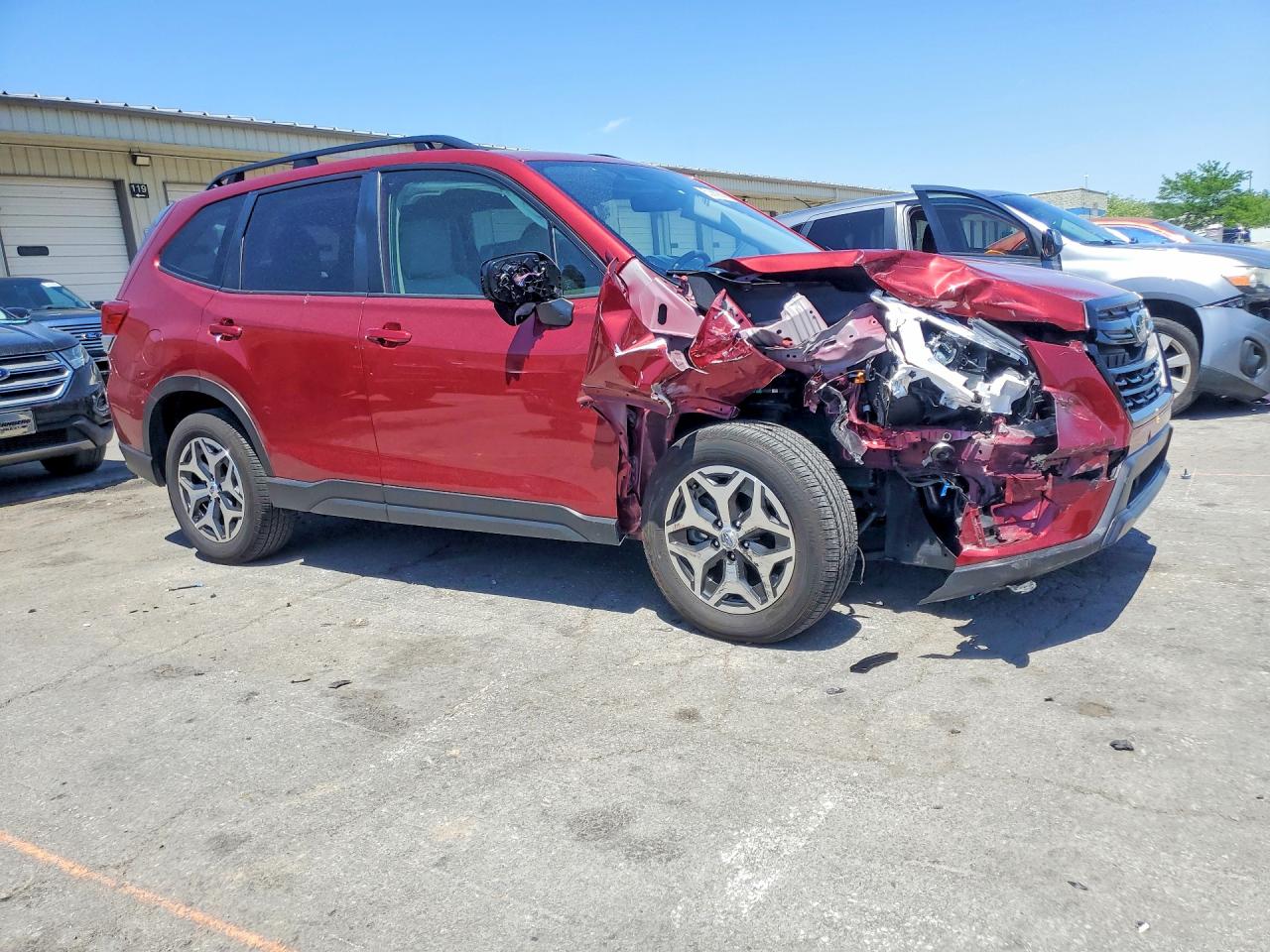 2024 SUBARU FORESTER
