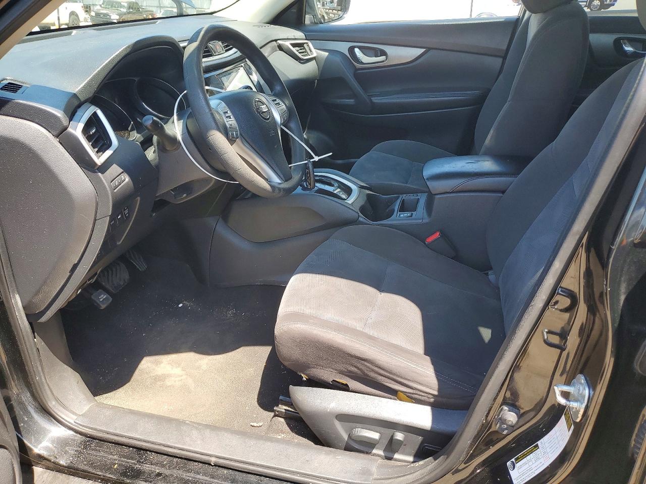 2016 NISSAN ROGUE