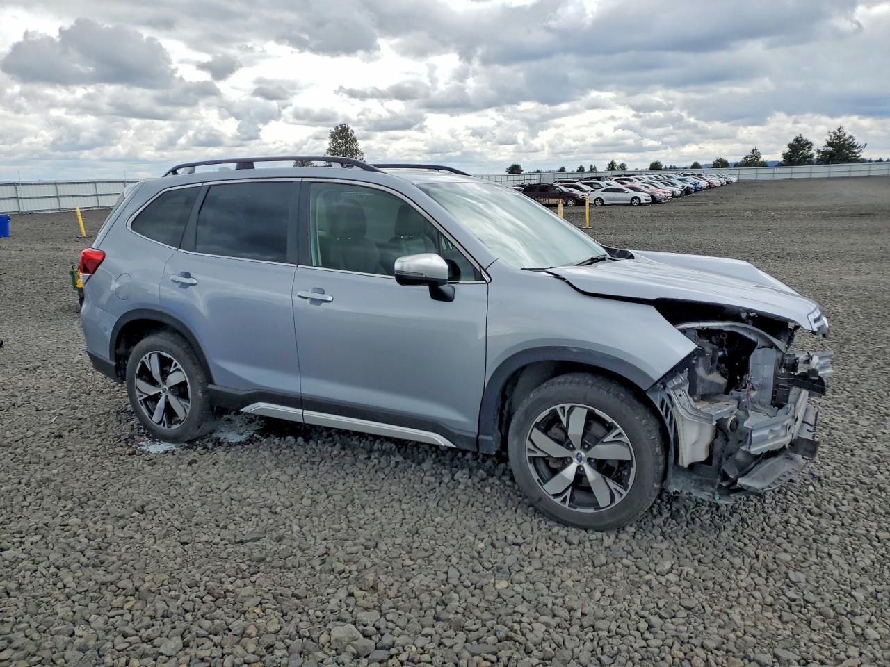 2020 SUBARU FORESTER