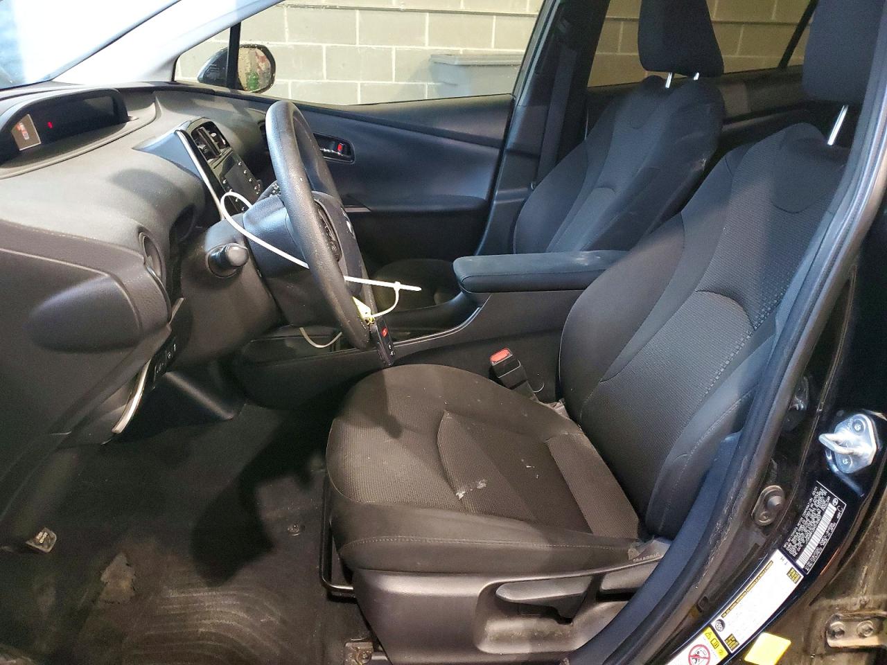 2021 TOYOTA PRIUS