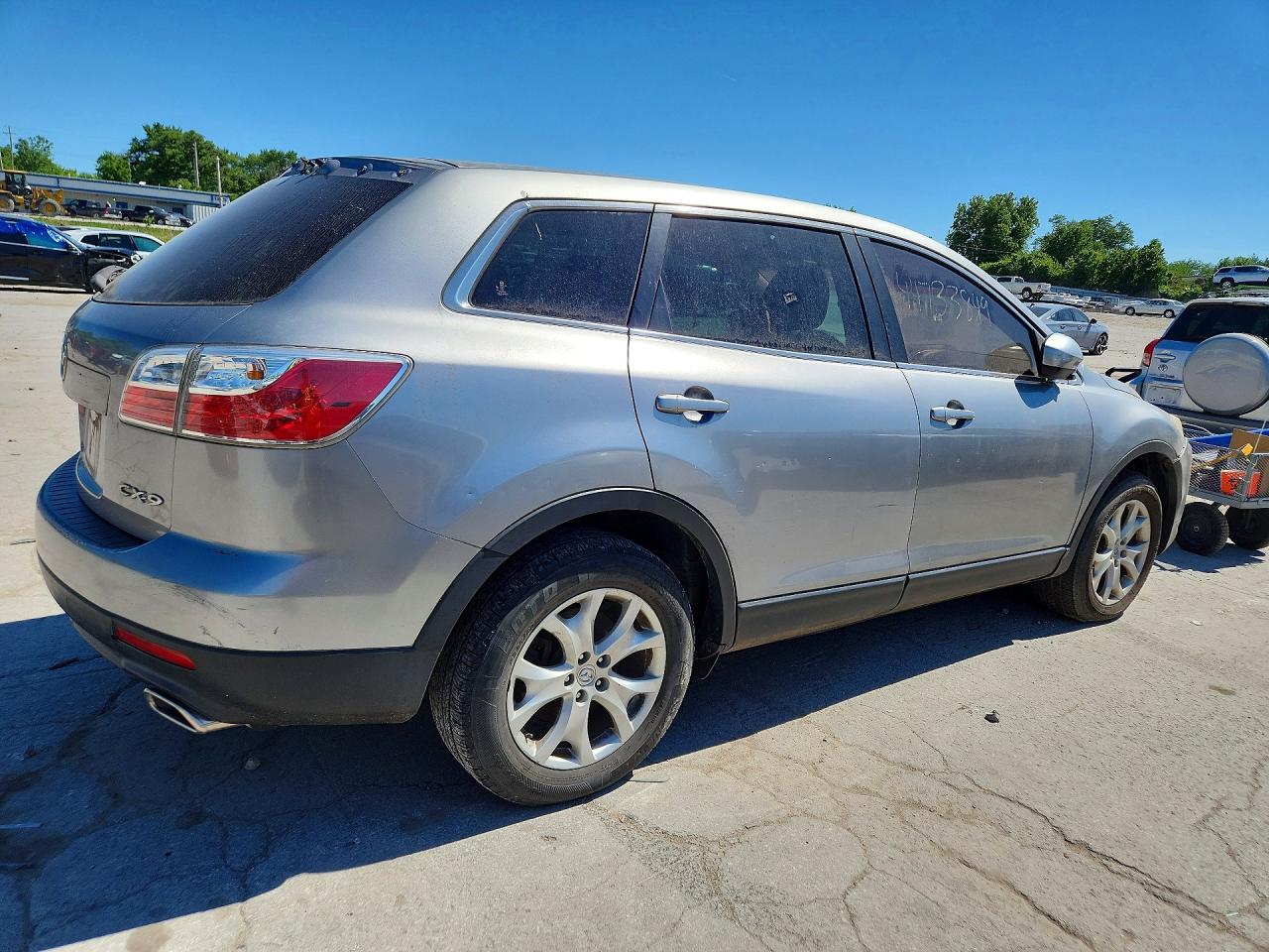 2011 MAZDA CX-9