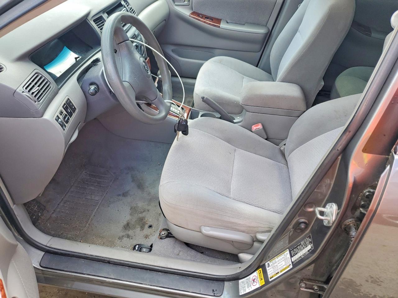 2005 TOYOTA COROLLA