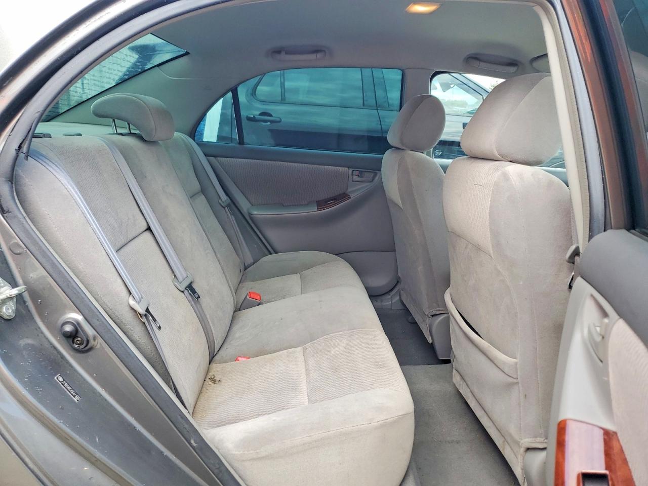 2005 TOYOTA COROLLA