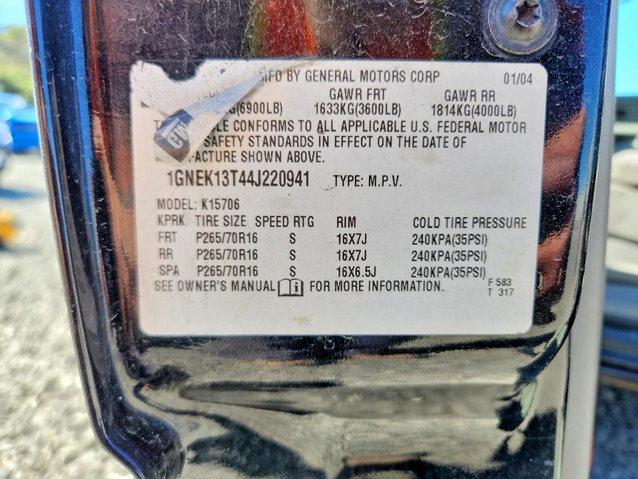 2004 CHEVROLET TAHOE