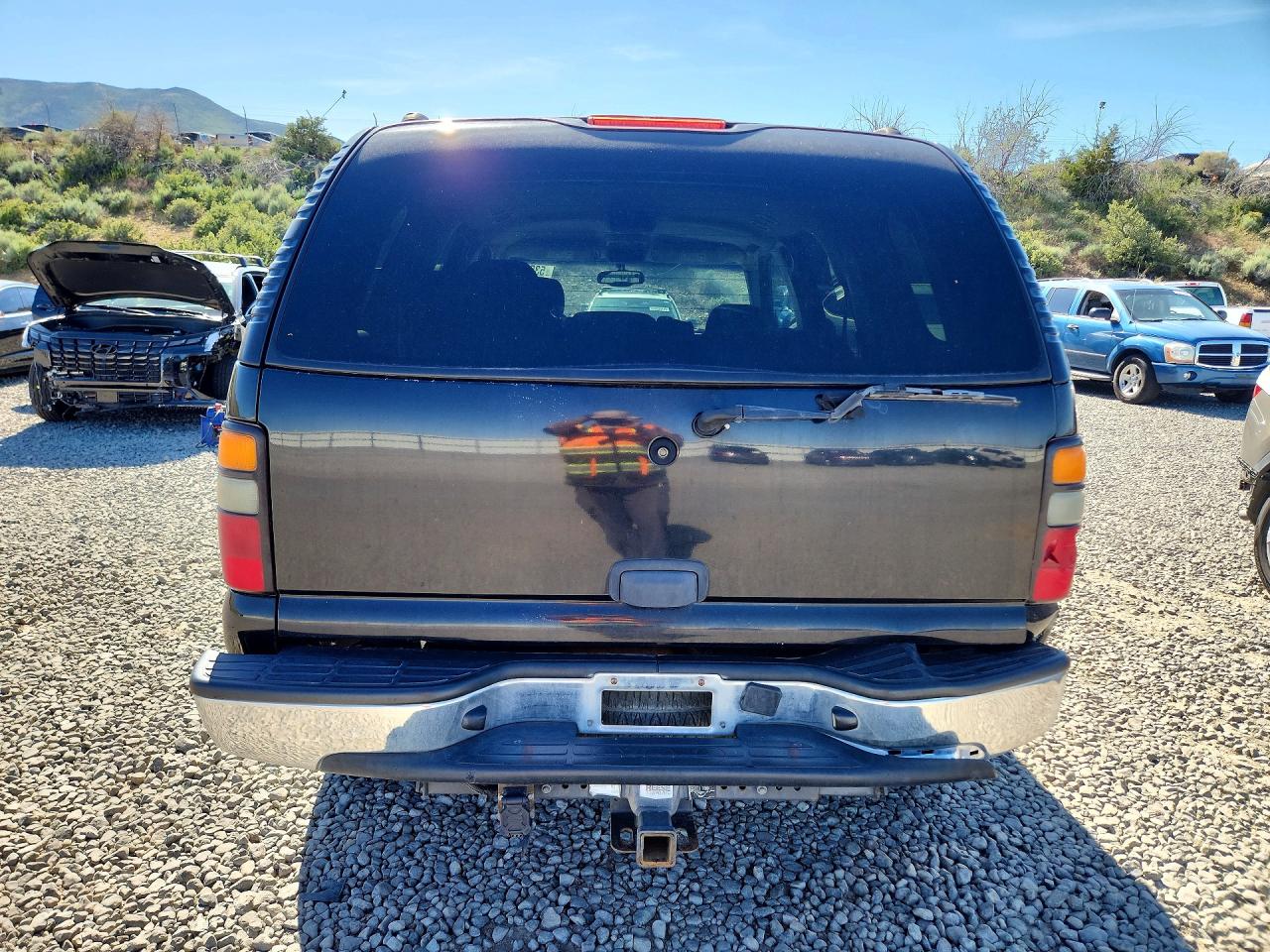 2004 CHEVROLET TAHOE