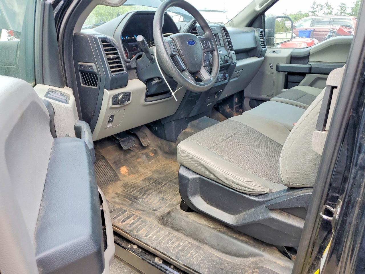2016 FORD F150