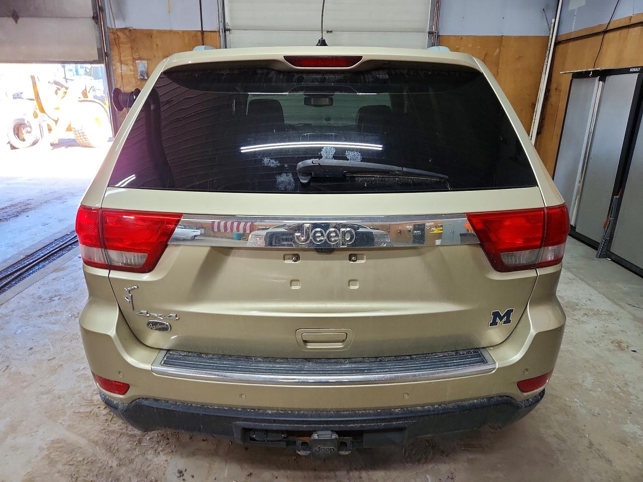 2011 JEEP CHEROKEE