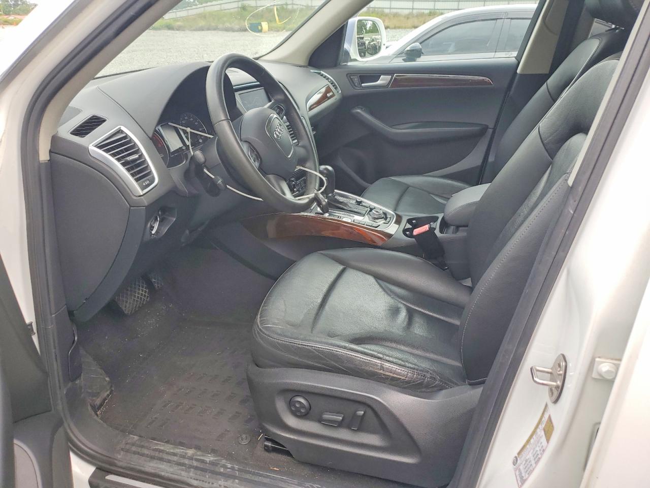 2012 AUDI Q5