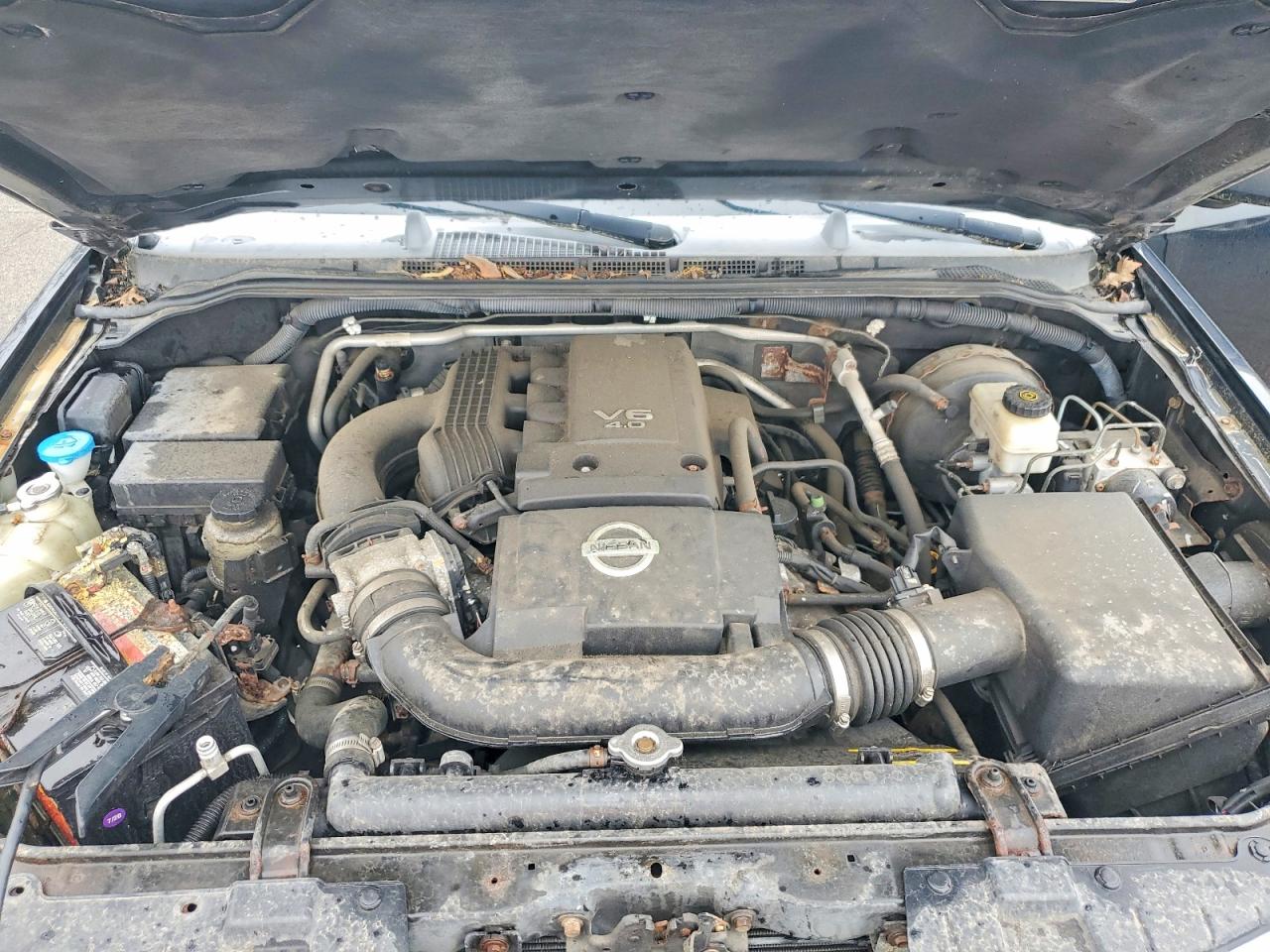 2005 NISSAN FRONTIER