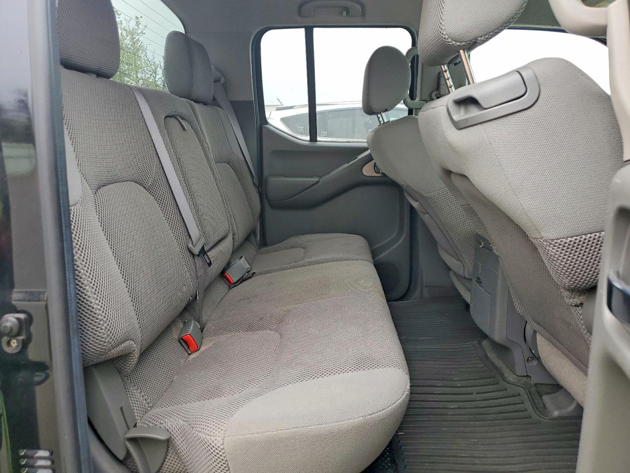 2005 NISSAN FRONTIER
