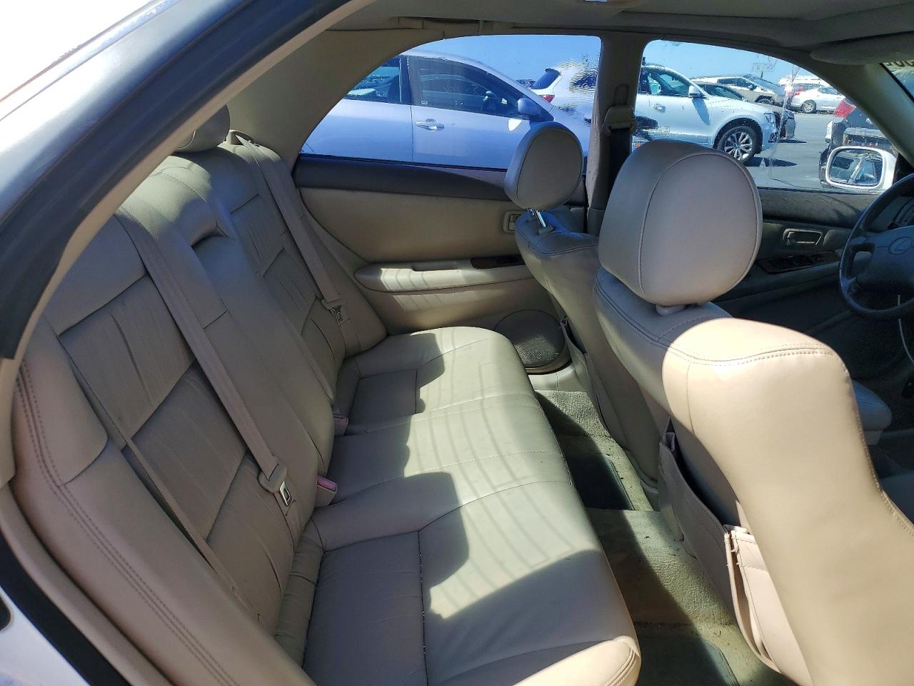 1998 LEXUS ES300