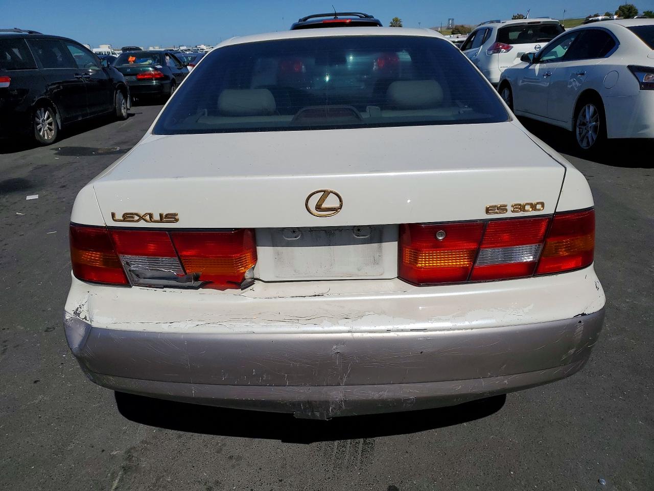 1998 LEXUS ES300