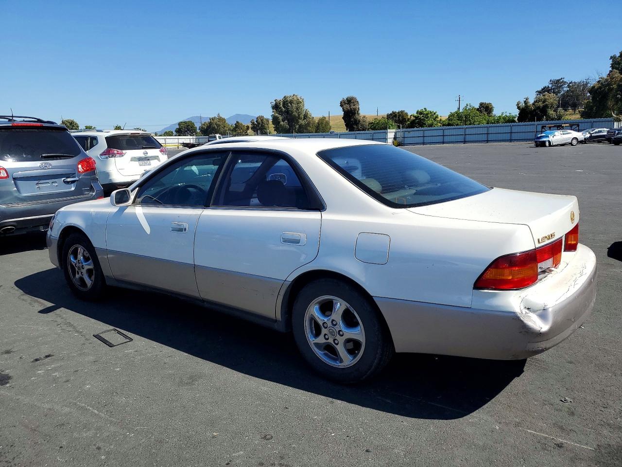 1998 LEXUS ES300