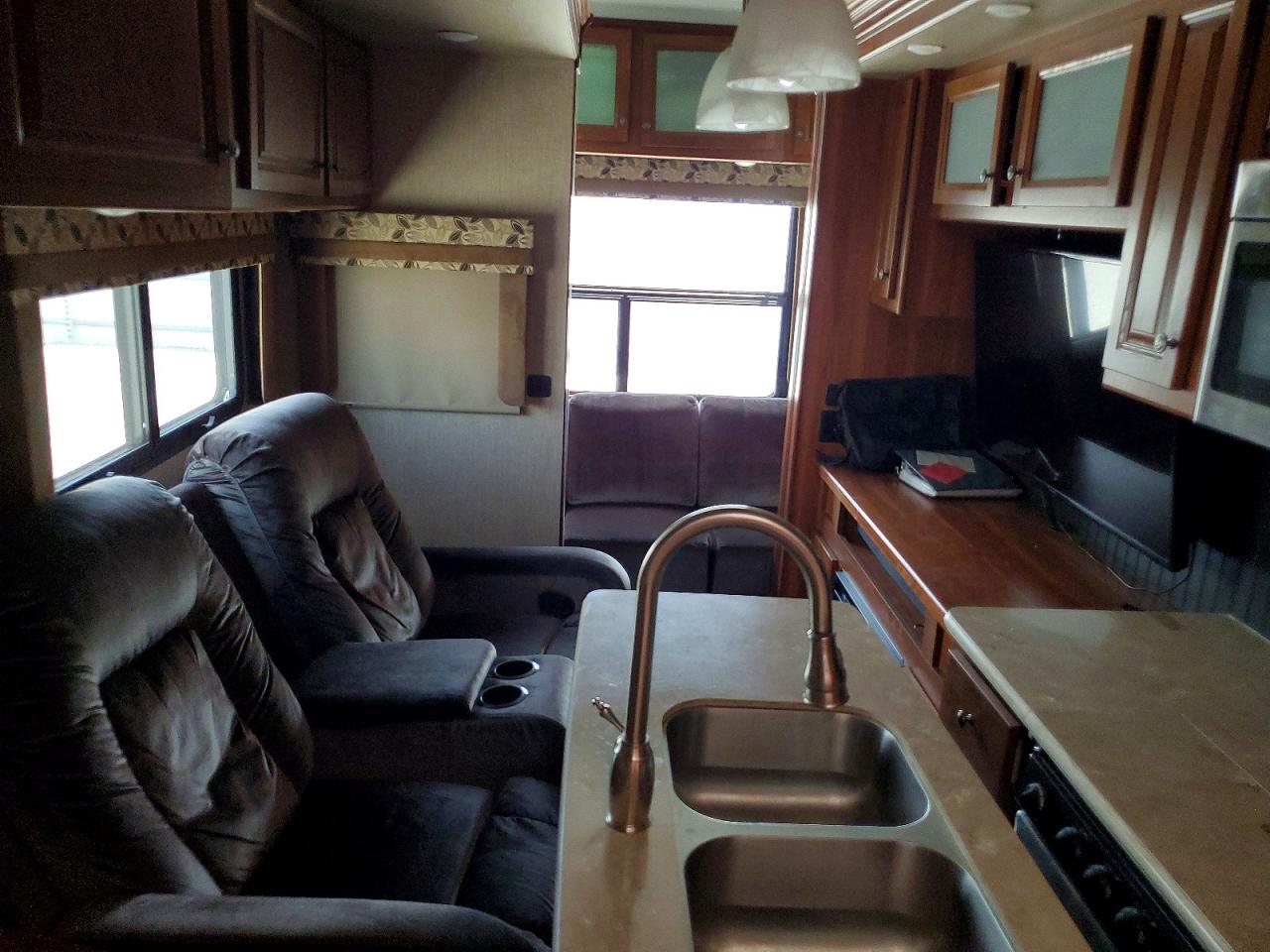 2015 REDWOOD UNKNOWN