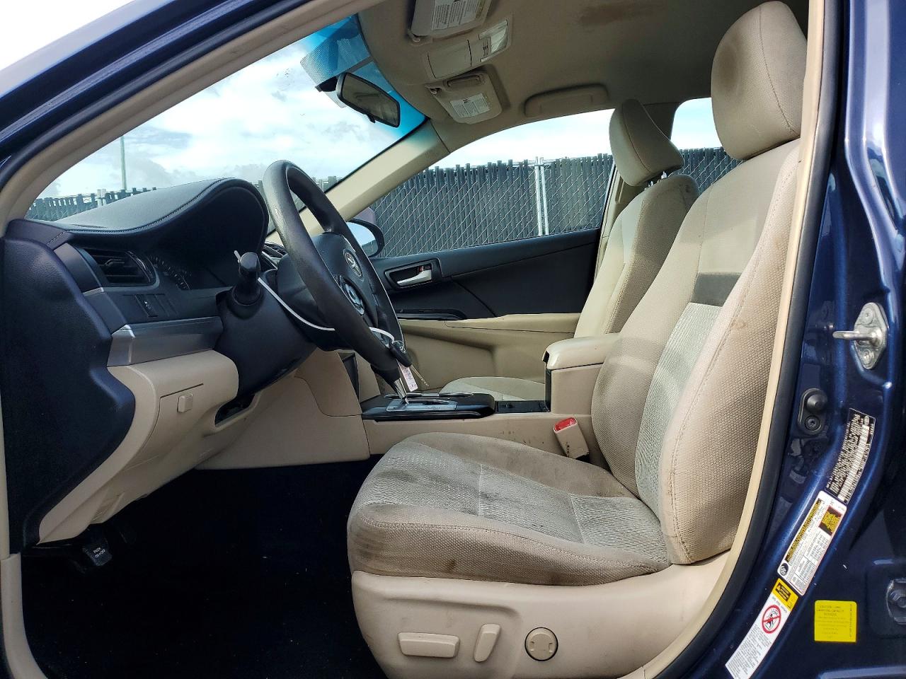 2014 TOYOTA CAMRY