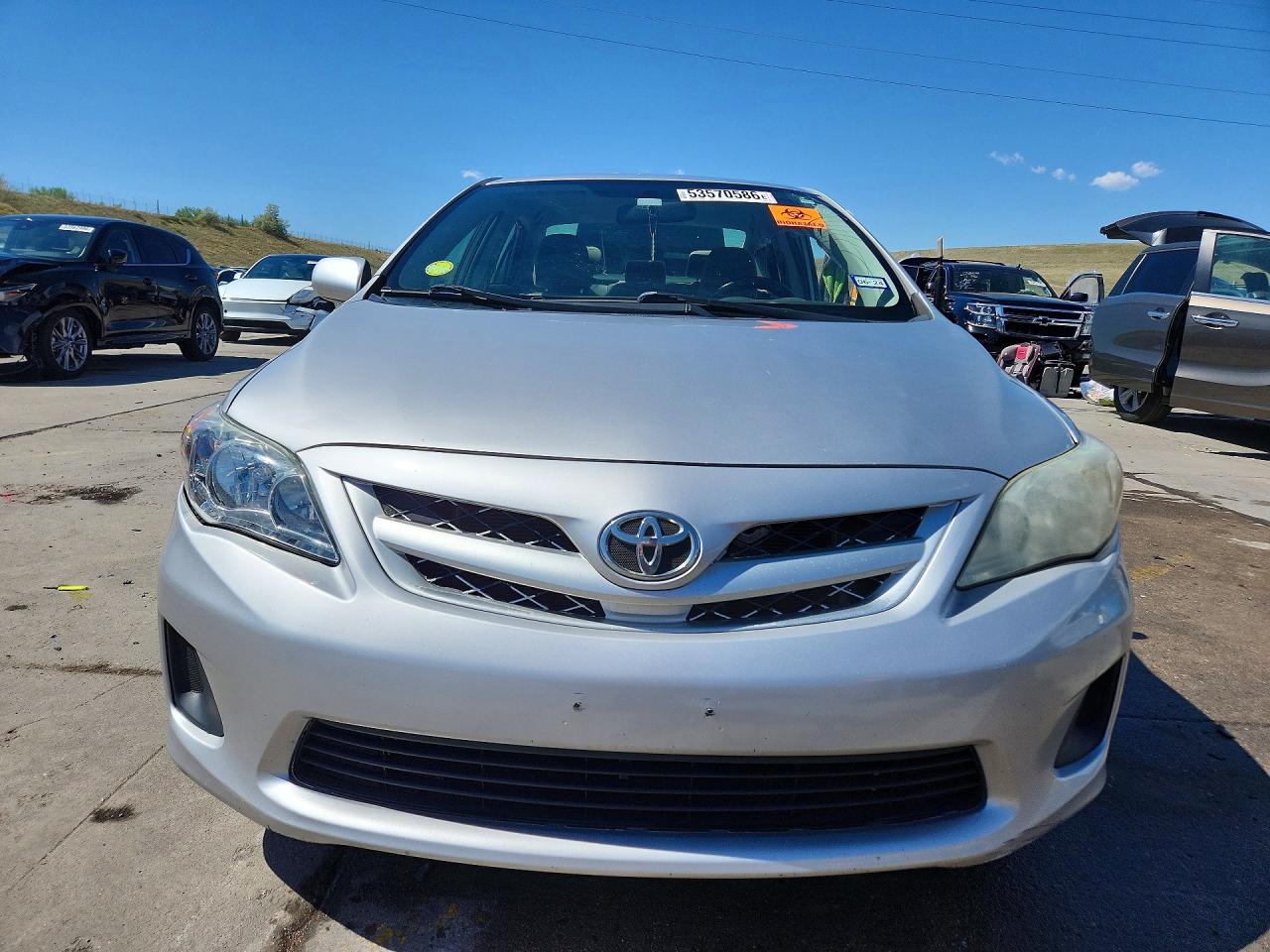 2011 TOYOTA COROLLA