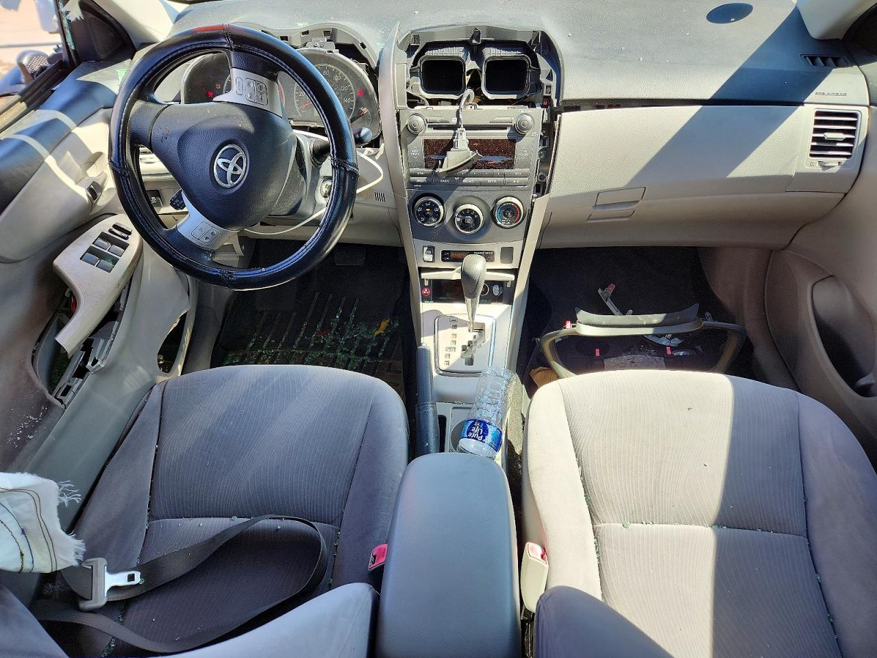 2011 TOYOTA COROLLA