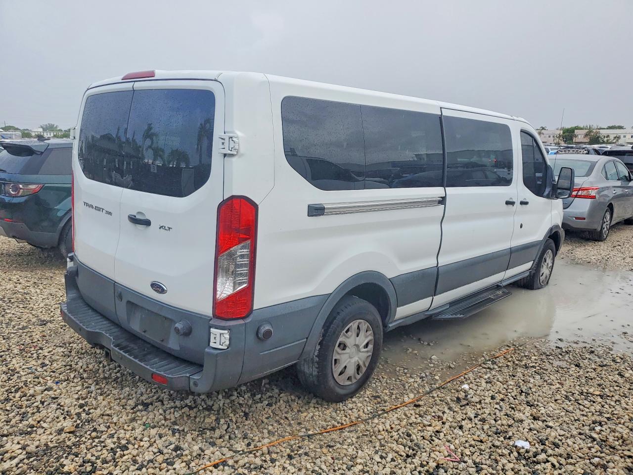 2017 FORD TRANSIT