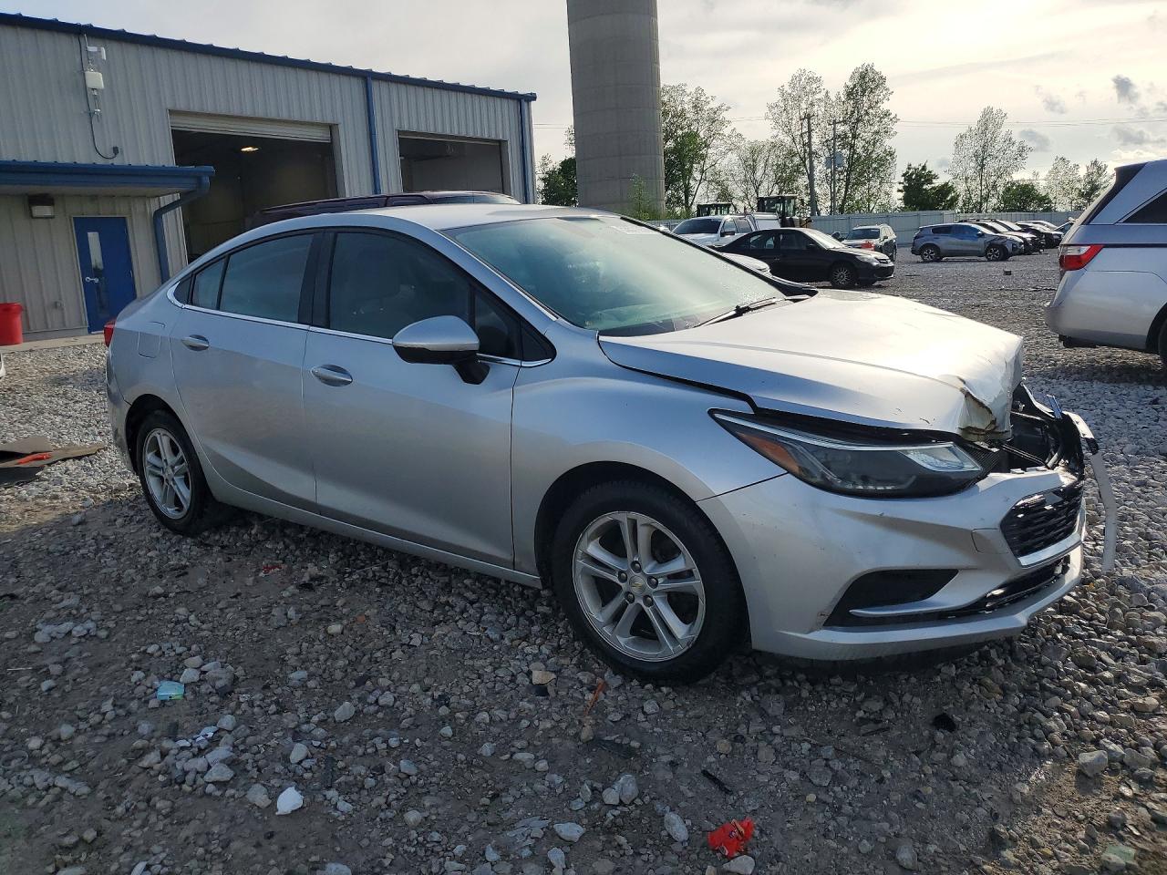 2018 CHEVROLET CRUZE