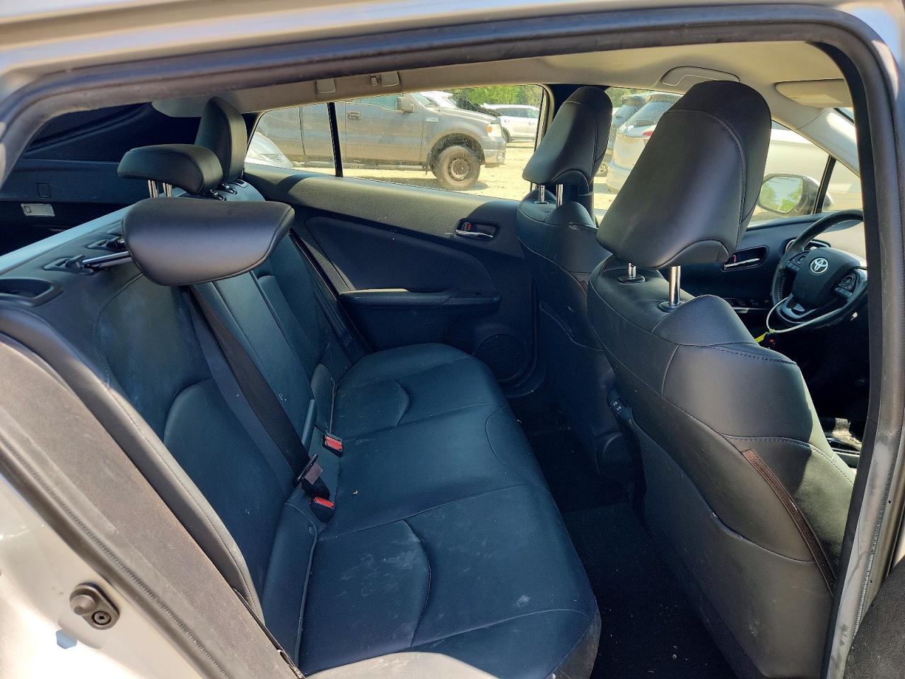 2019 TOYOTA PRIUS