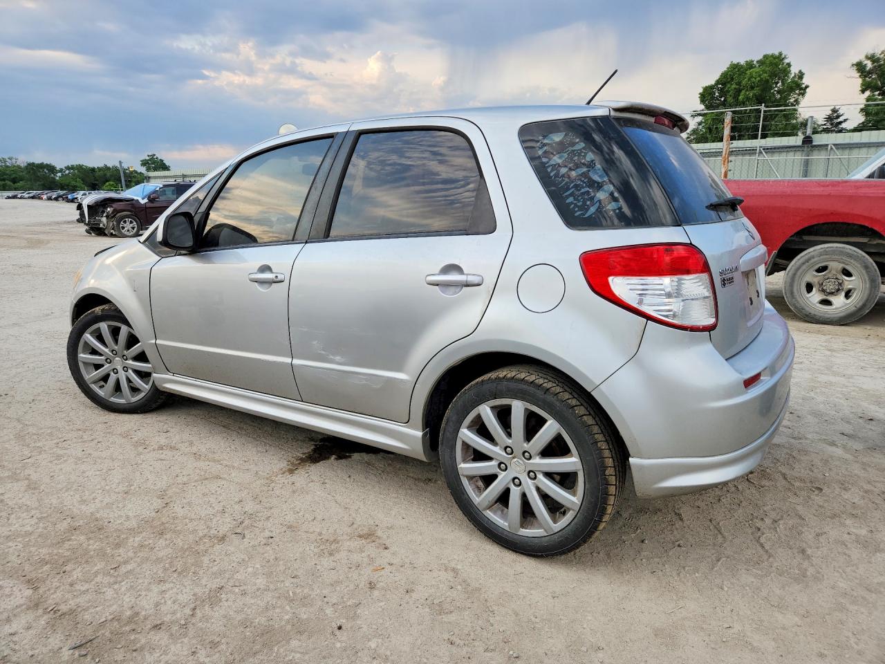 2012 SUZUKI SX4