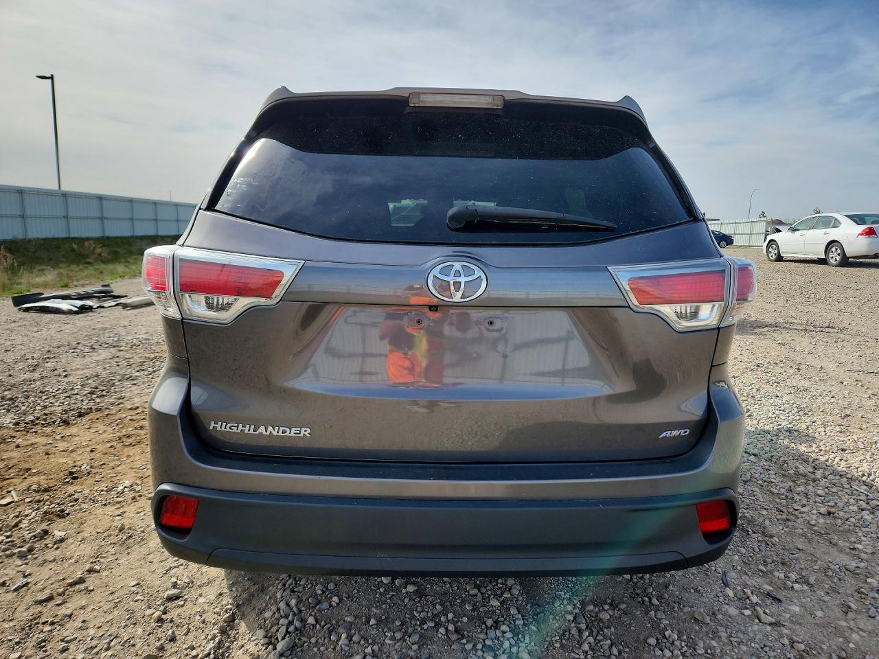 2016 TOYOTA HIGHLANDER