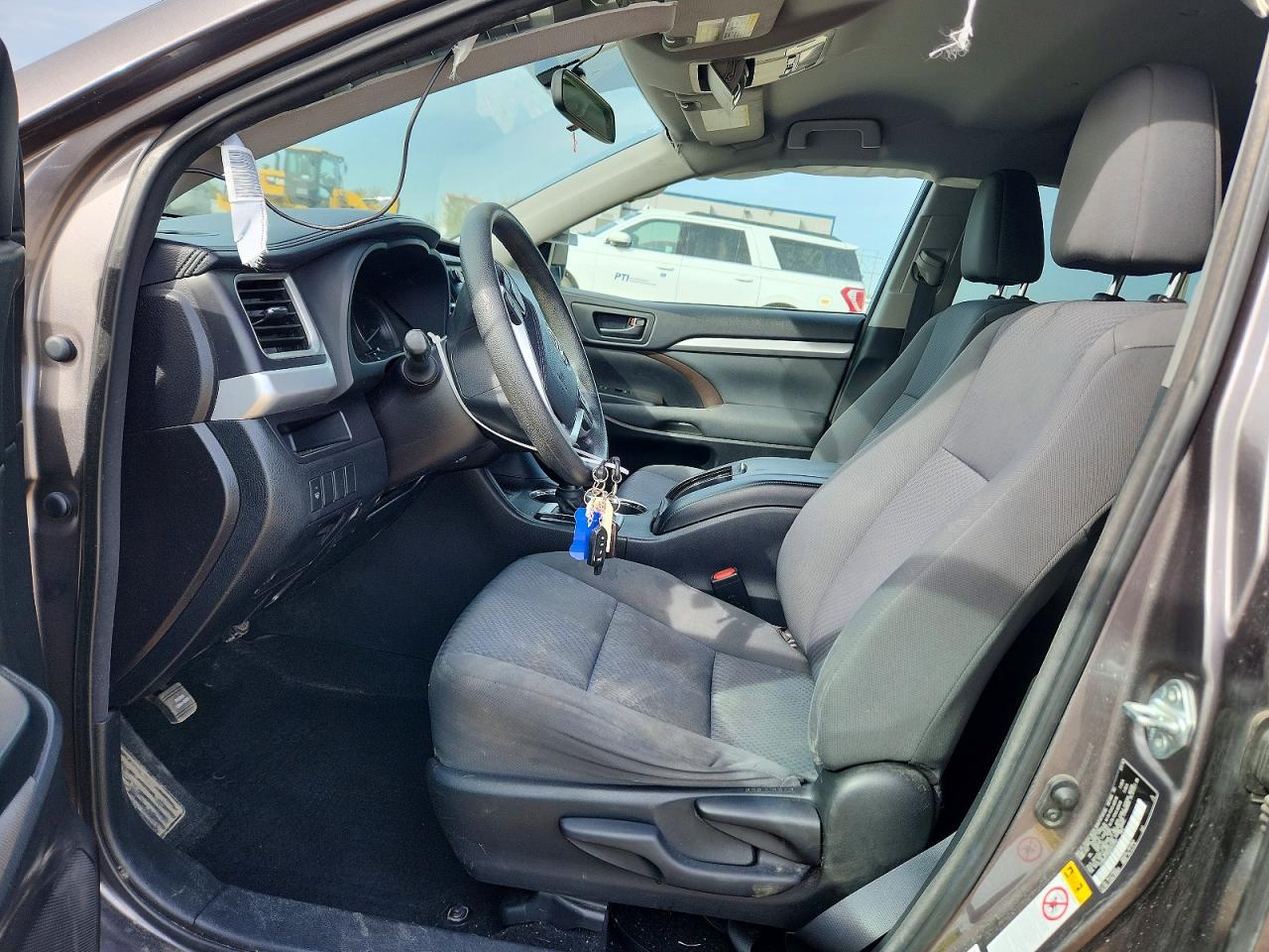 2016 TOYOTA HIGHLANDER