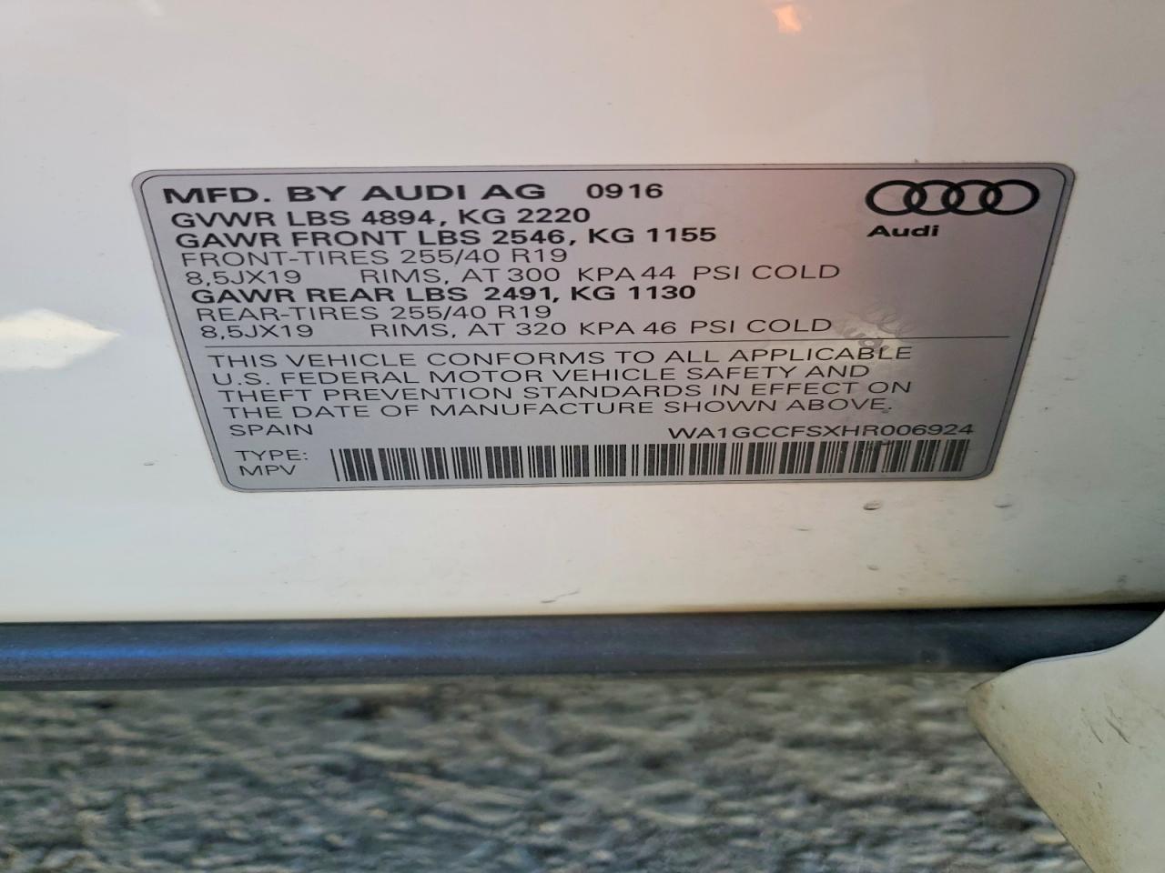 2017 AUDI Q3