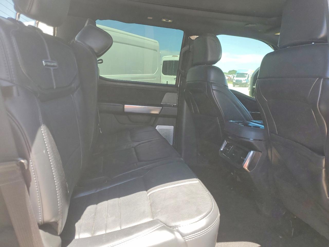 2025 FORD F250