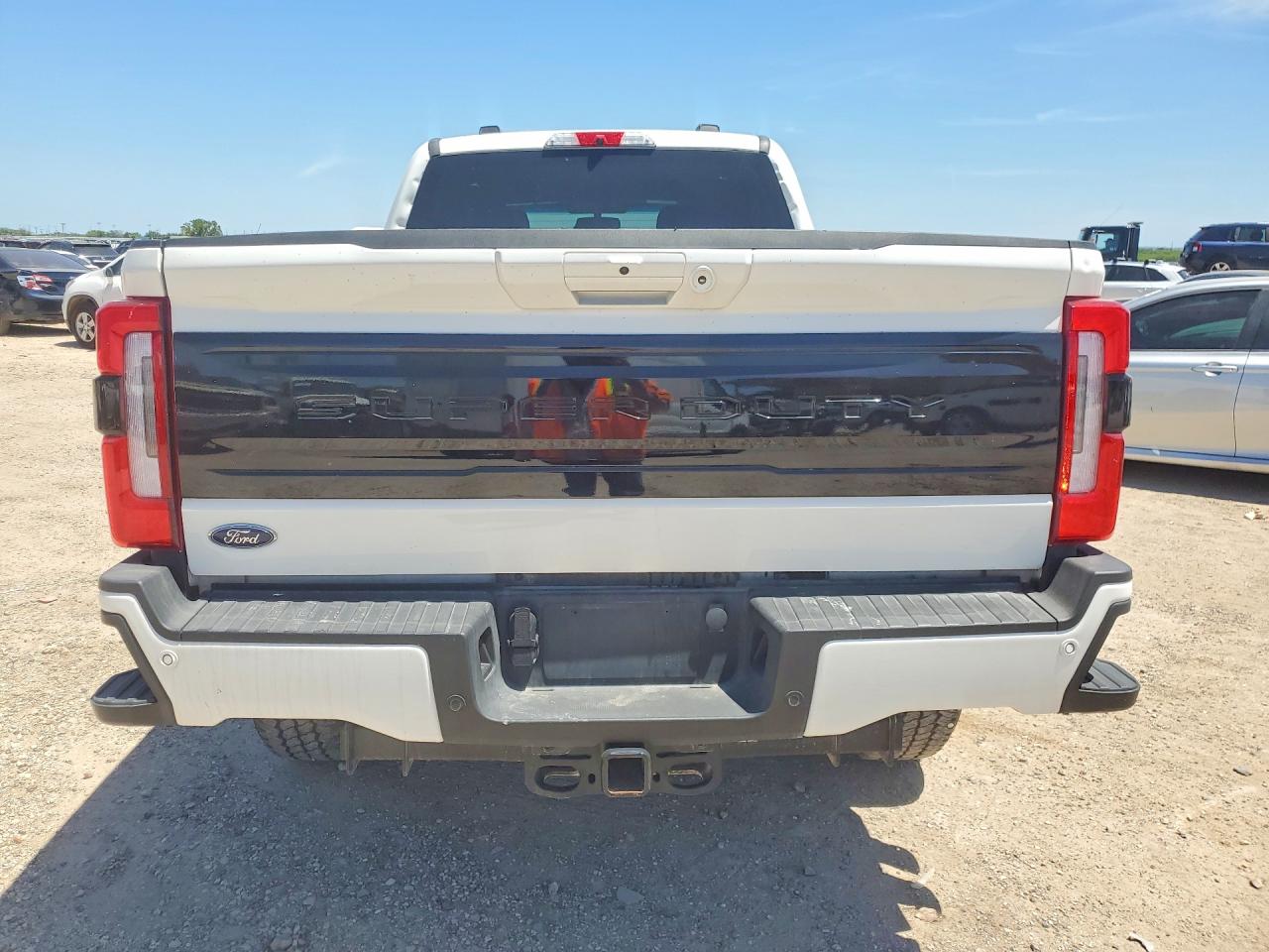 2025 FORD F250