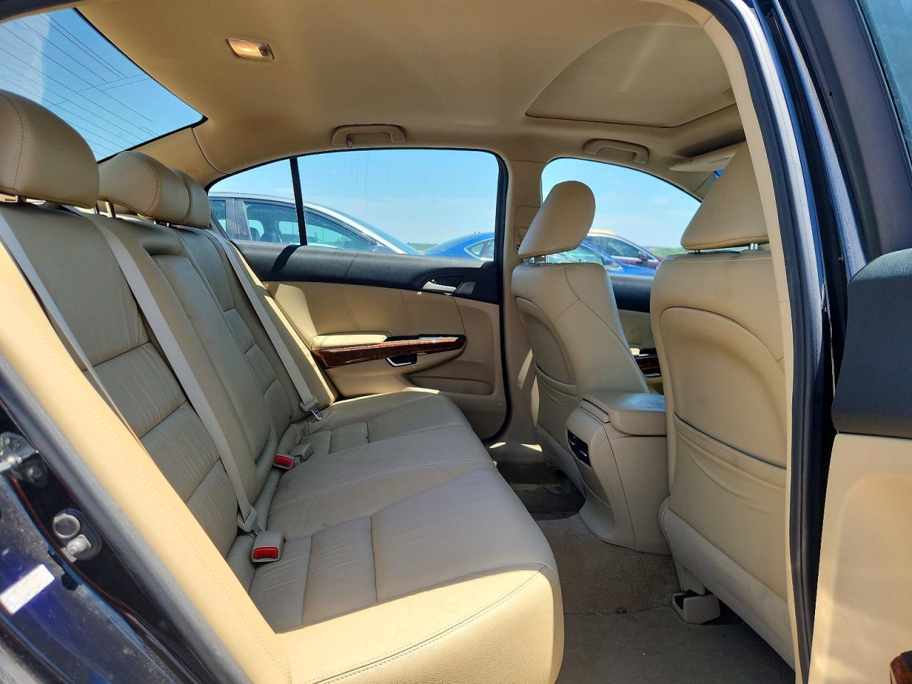 2011 HONDA ACCORD