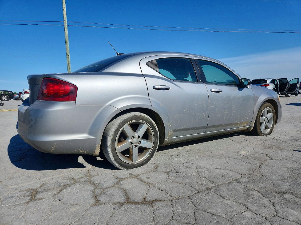 2014 DODGE AVENGER