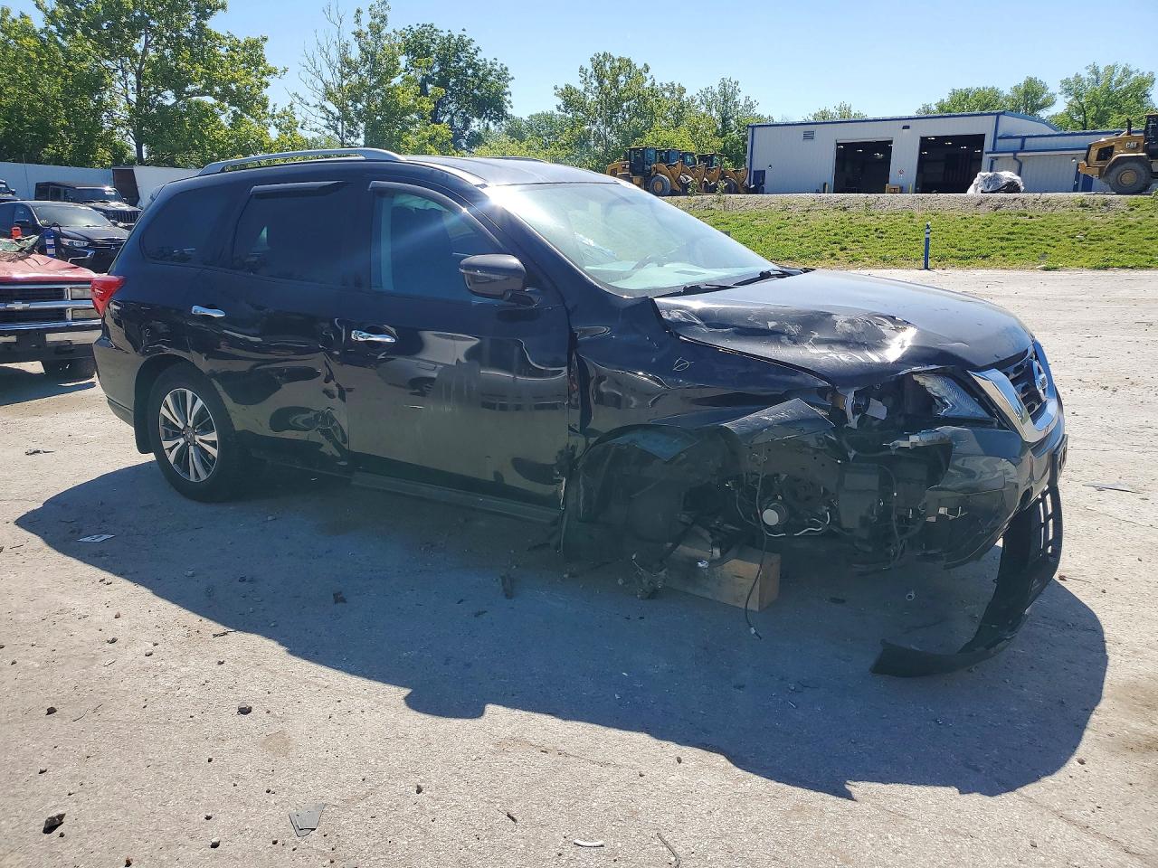 2017 NISSAN PATHFINDER