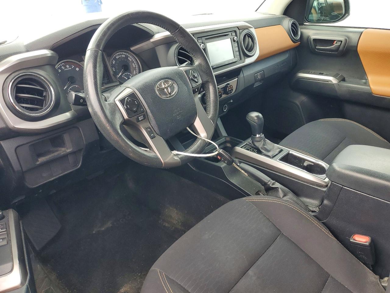 2017 TOYOTA TACOMA