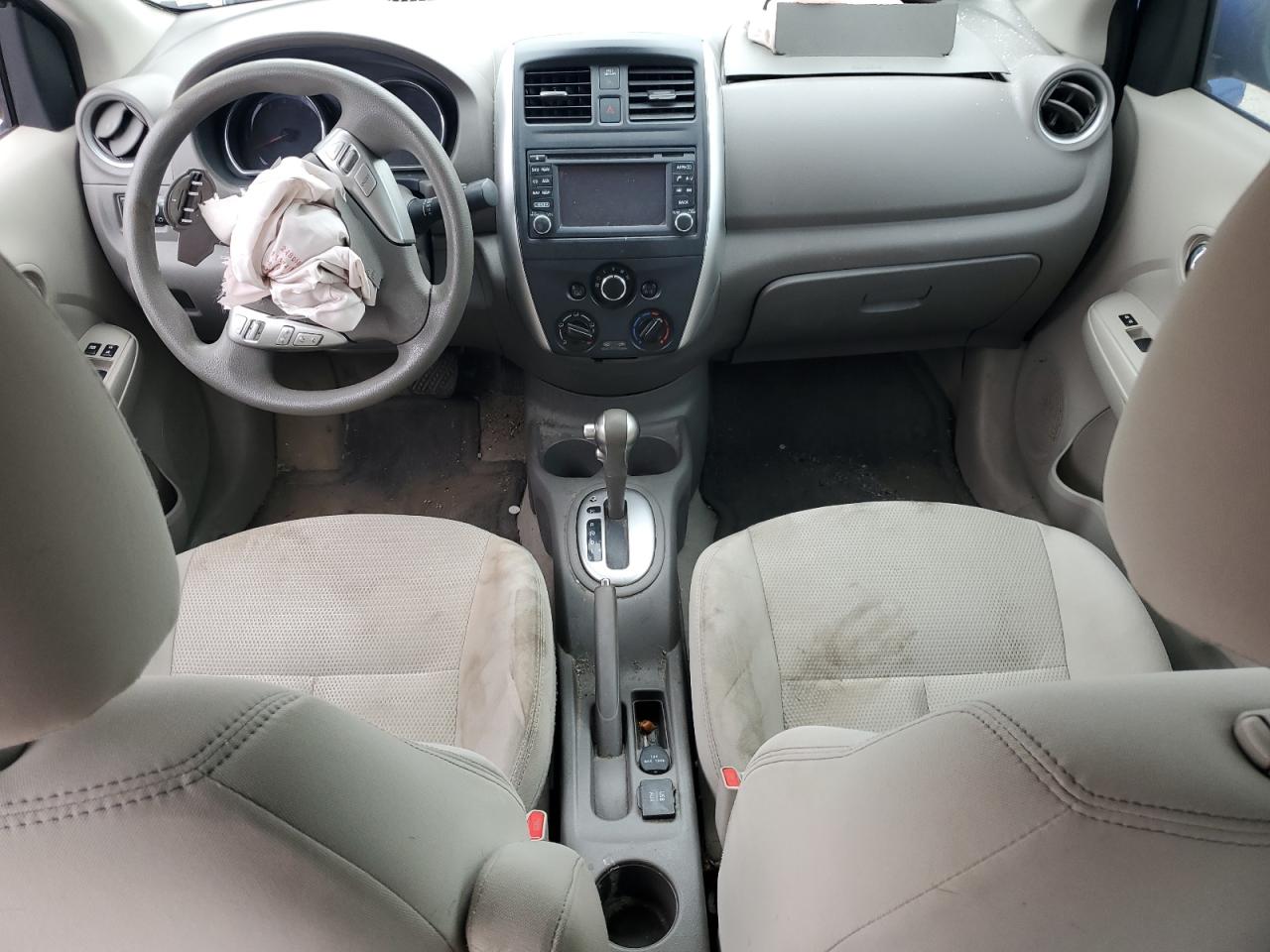2015 NISS VERSA