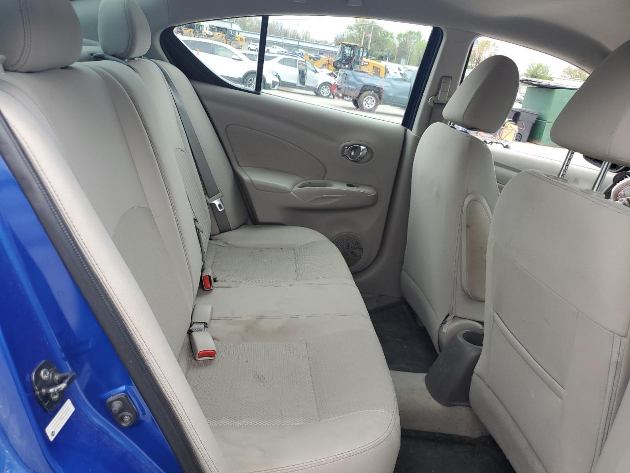 2015 NISS VERSA