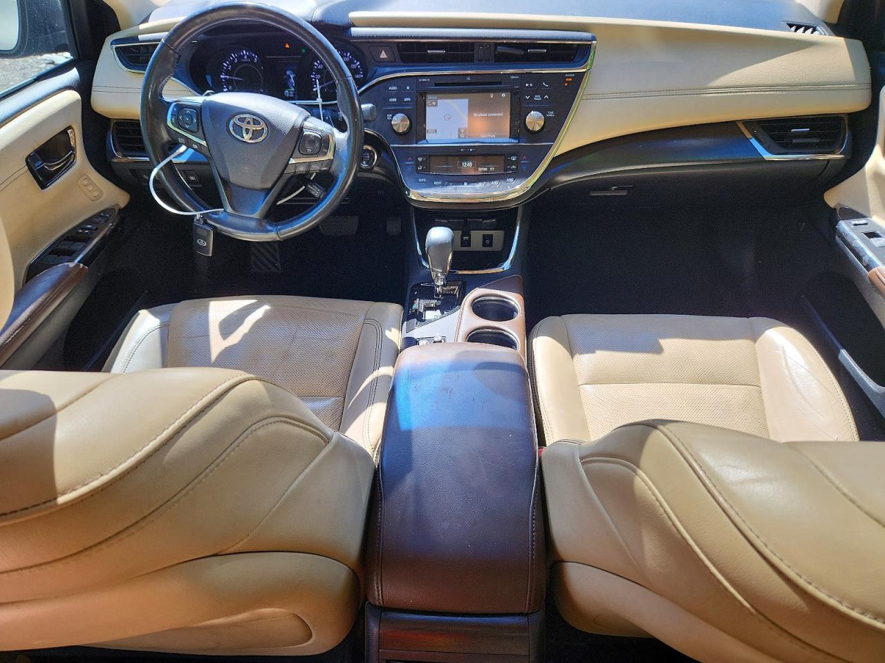 2017 TOYOTA AVALON