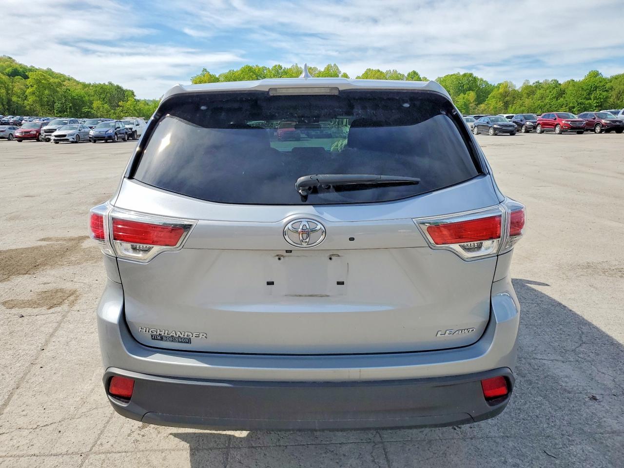 2016 TOYOTA HIGHLANDER