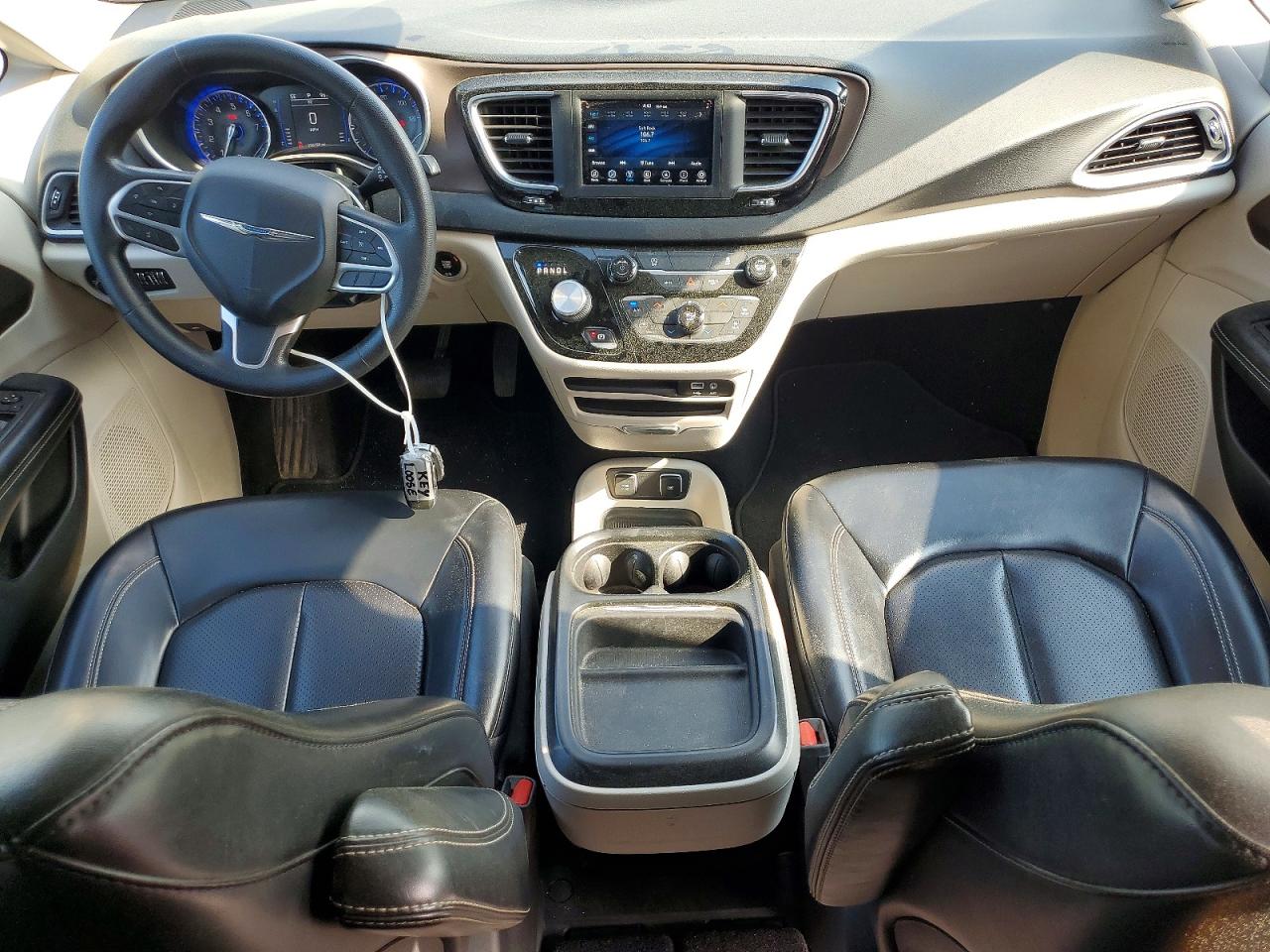 2020 CHRYSLER MINIVAN