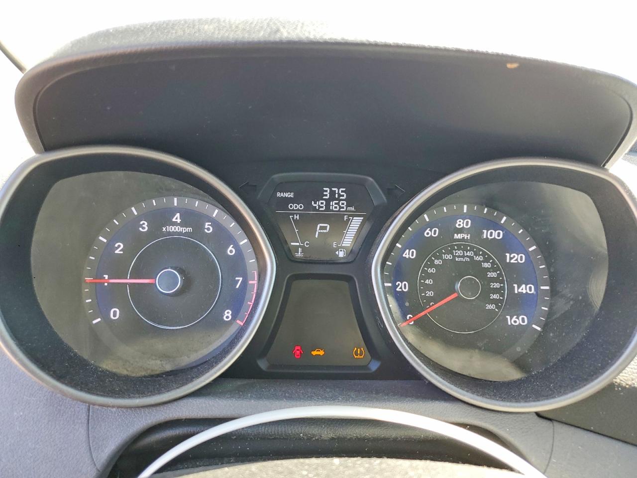 2013 HYUNDAI ELANTRA