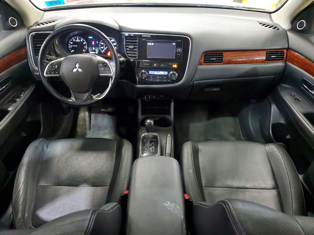 2015 MITSUBISHI OUTLANDER