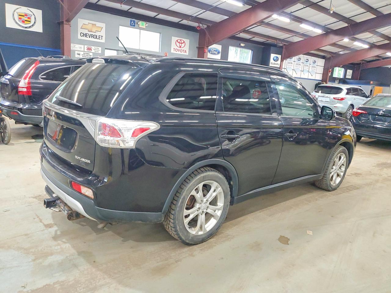 2015 MITSUBISHI OUTLANDER