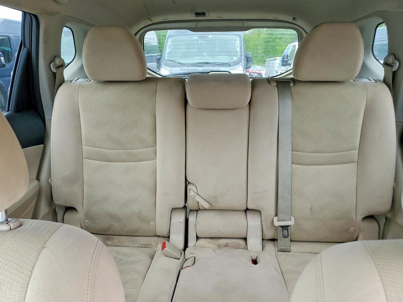 2015 NISSAN ROGUE