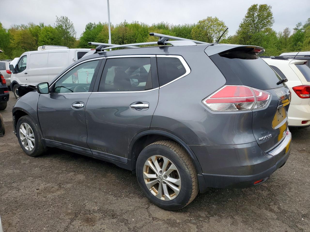 2015 NISSAN ROGUE