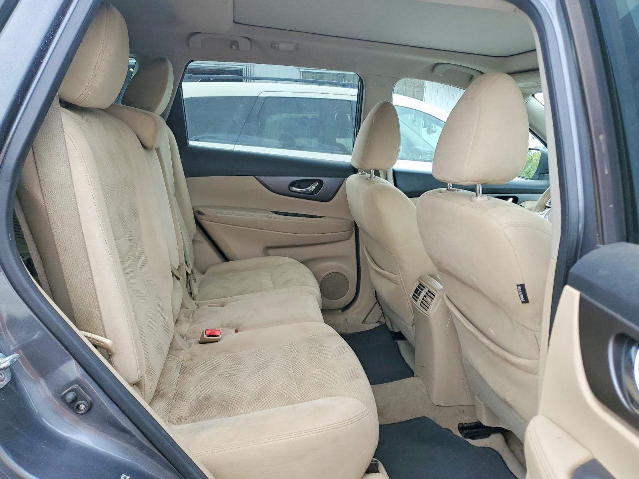 2015 NISSAN ROGUE