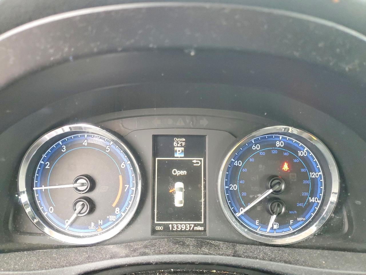 2018 TOYOTA COROLLA