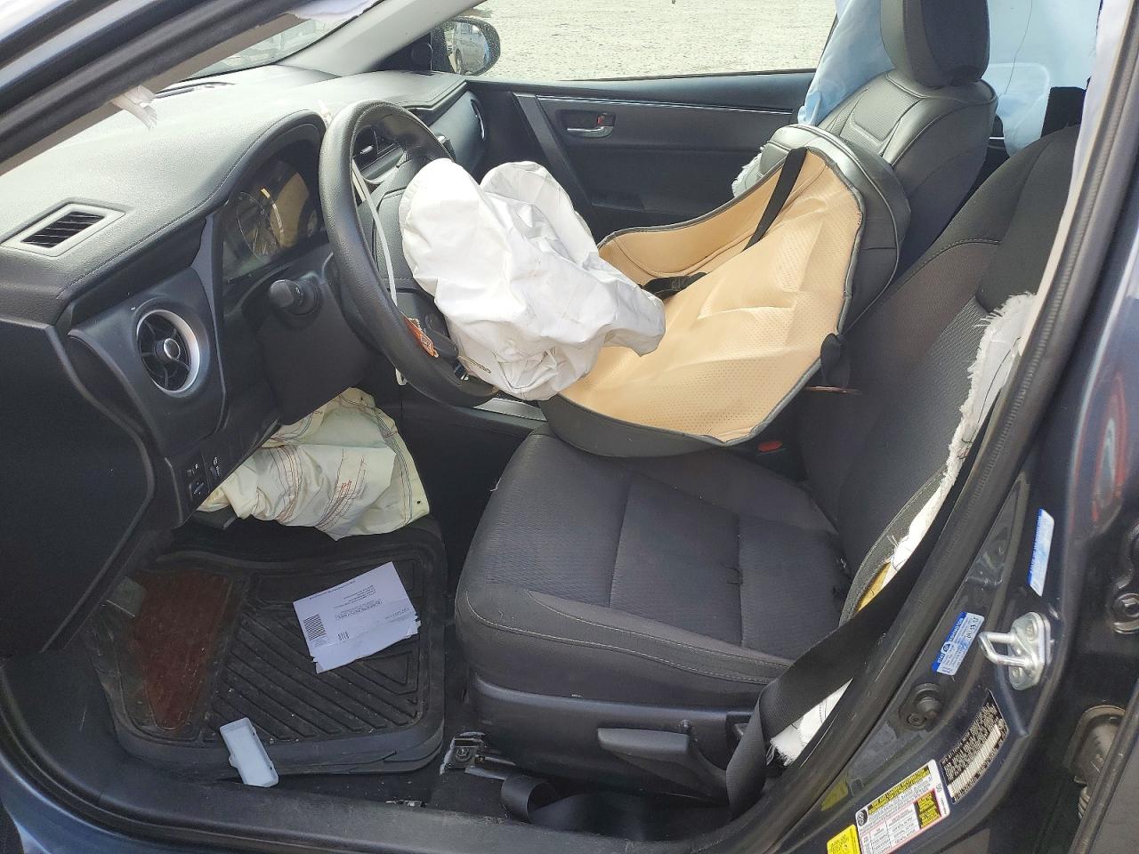 2017 TOYOTA COROLLA